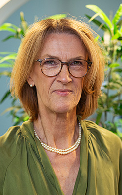 Elizabeth Coates Thummel