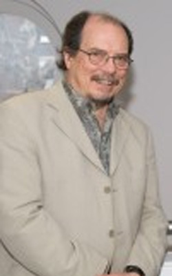 Gregorio Kohon colour headshot