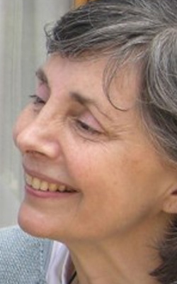 Ignês Sodré colour headshot