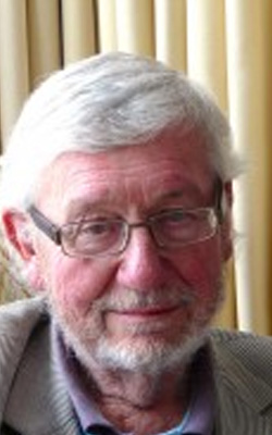 Robert Hinshelwood colour headshot