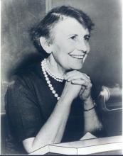 anna freud founds the hampstead child therapy course
